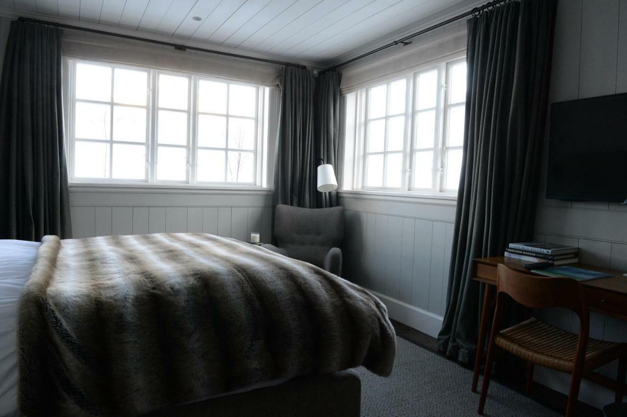 Hotel Eleven Experience Deplar Farm Knappstathir Exterior foto